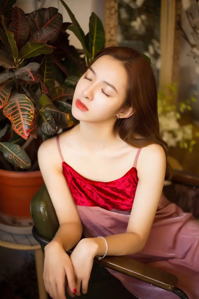 博尔塔拉蒙古广州高端商务伴游晓雯