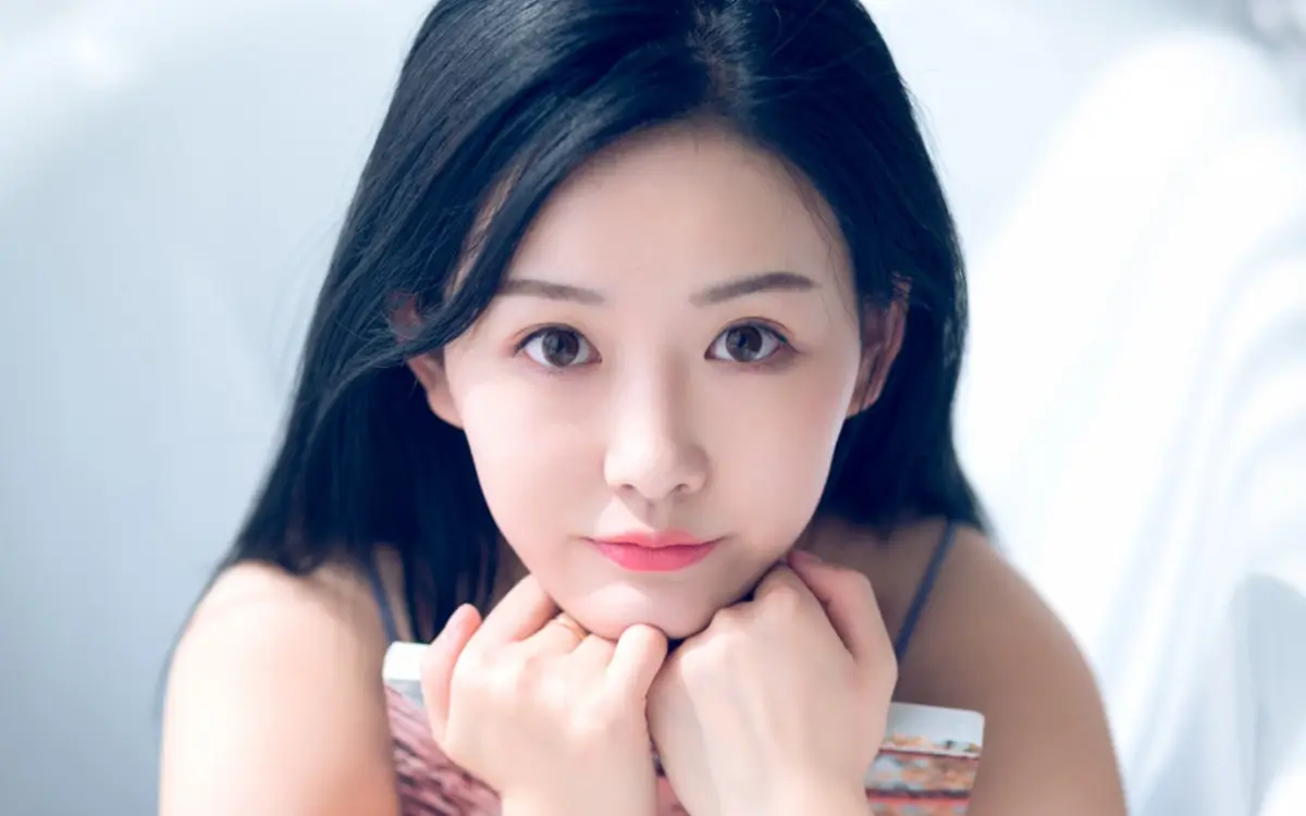 博尔塔拉蒙古哈尔滨私人伴游燕子